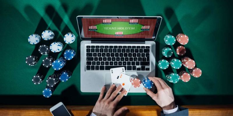 Poker Trực Tuyến Là Gì? Kinh Nghiệm Chơi Đỉnh Cao Tại SV368